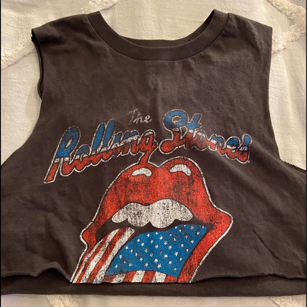 Rolling Stones graphic crop distressed tank top